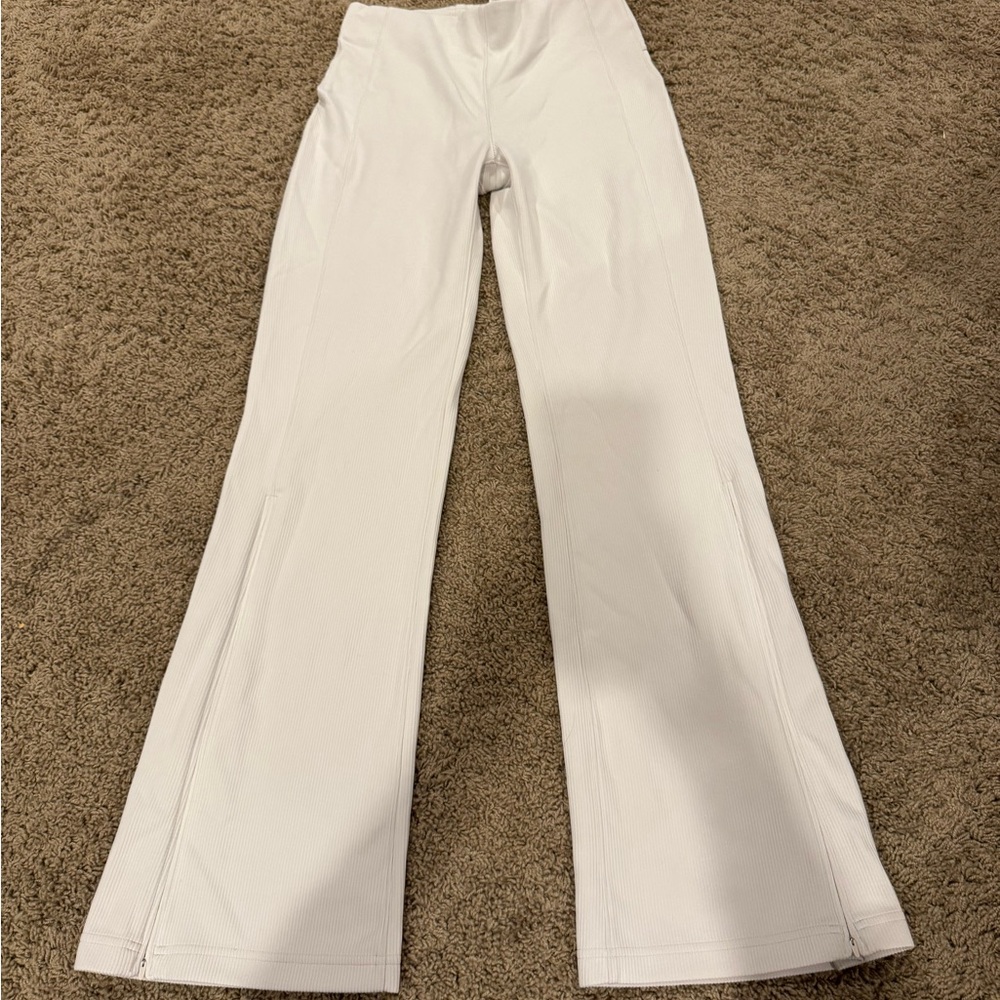 NWT Lululemon Flared Yoga Pants